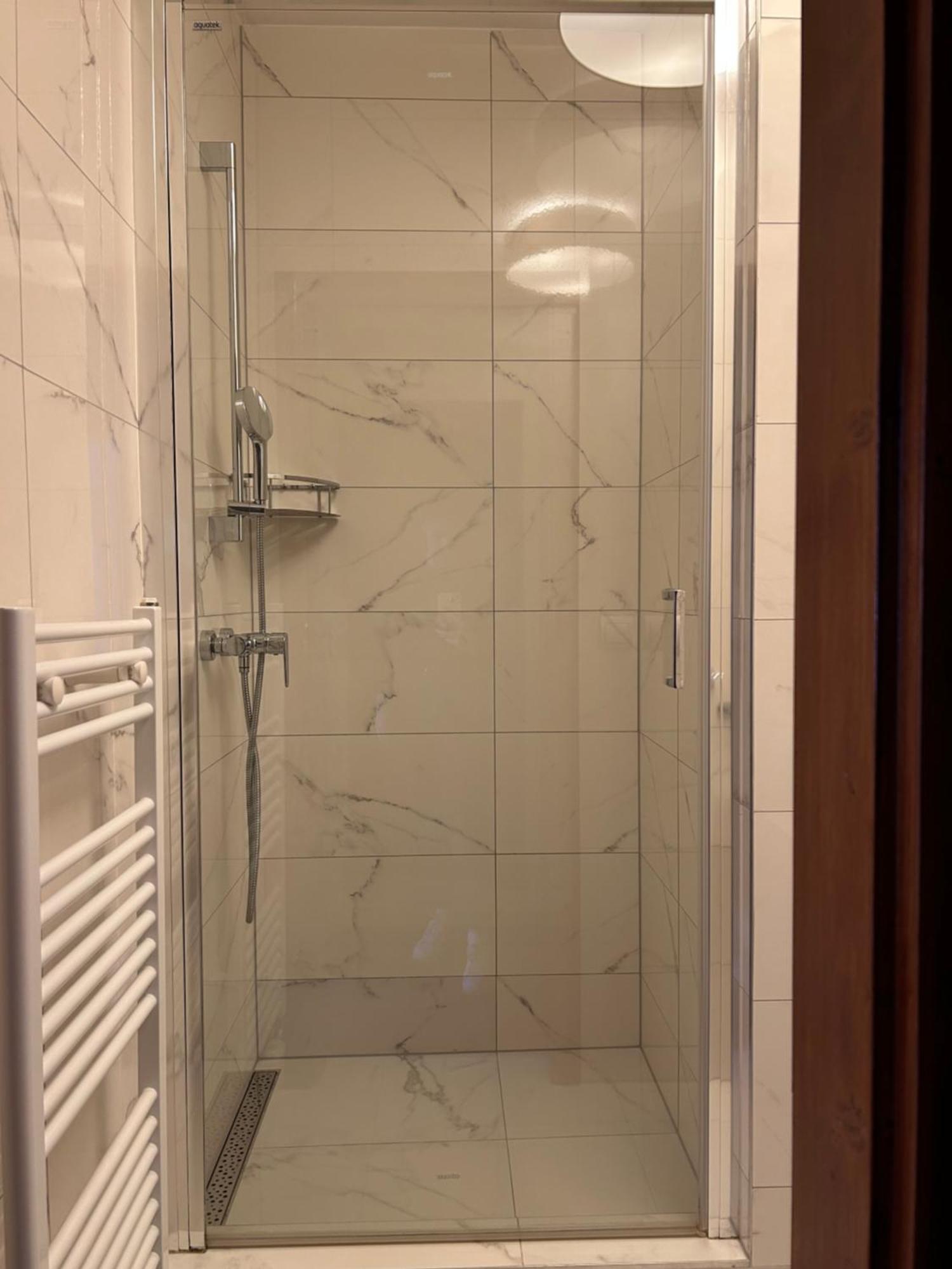 Hotel Evan u Hoffera Topoľčany Buitenkant foto